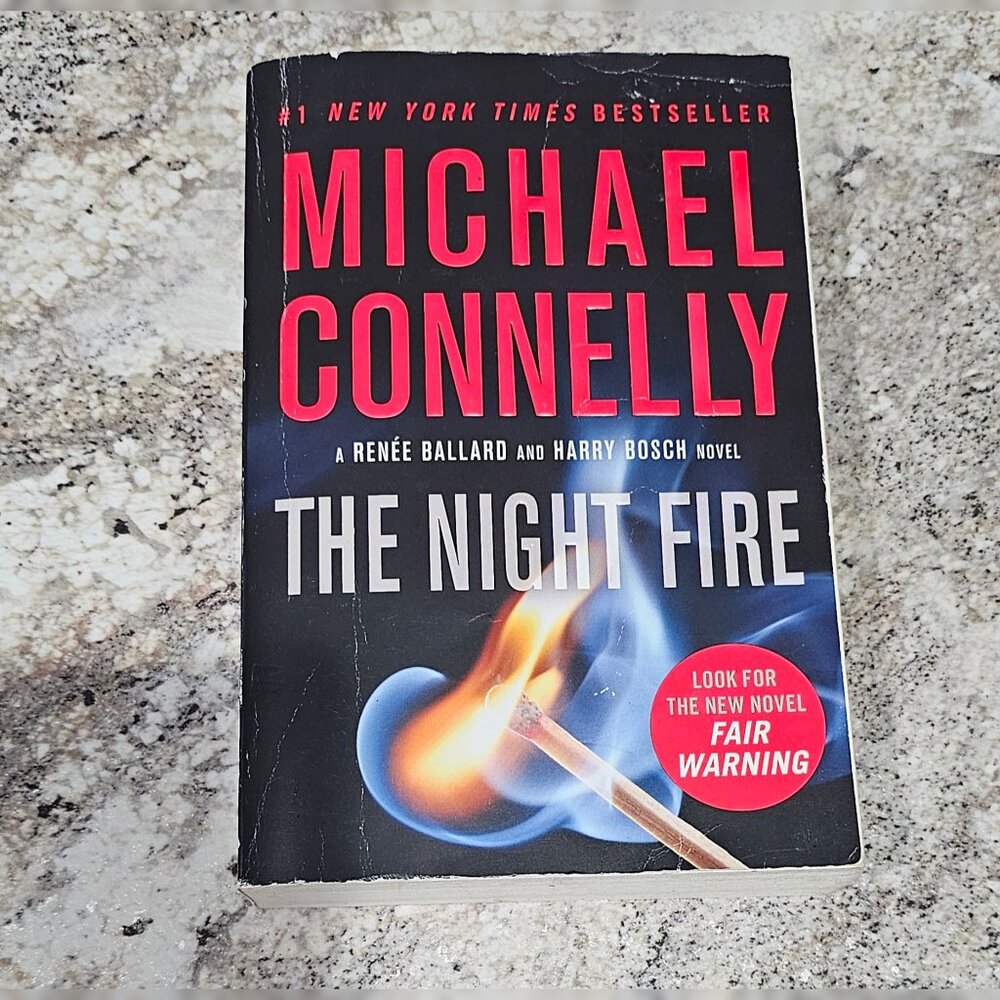 The Night Fire by Michael Connelly Paperback